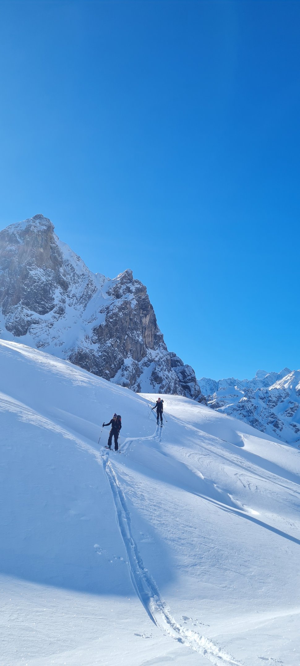 4 jours de ski de randonn&eacute;e en itin&eacute;rant dans la vall&eacute;e de la Clar&eacute;e 